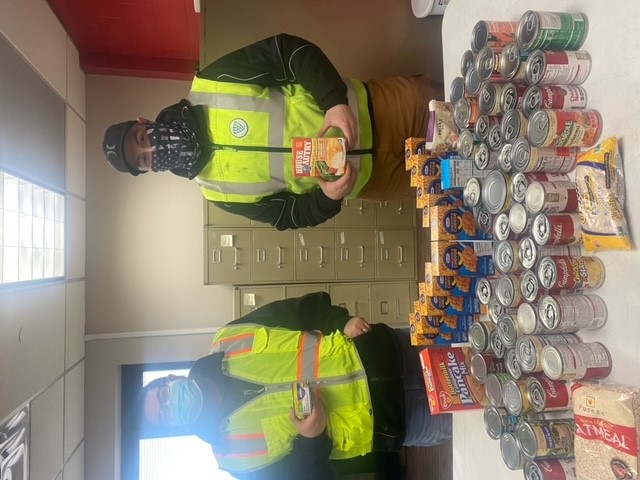 Lineage Logistics workers participating in Holidays without Hunger in Rochelle, IL