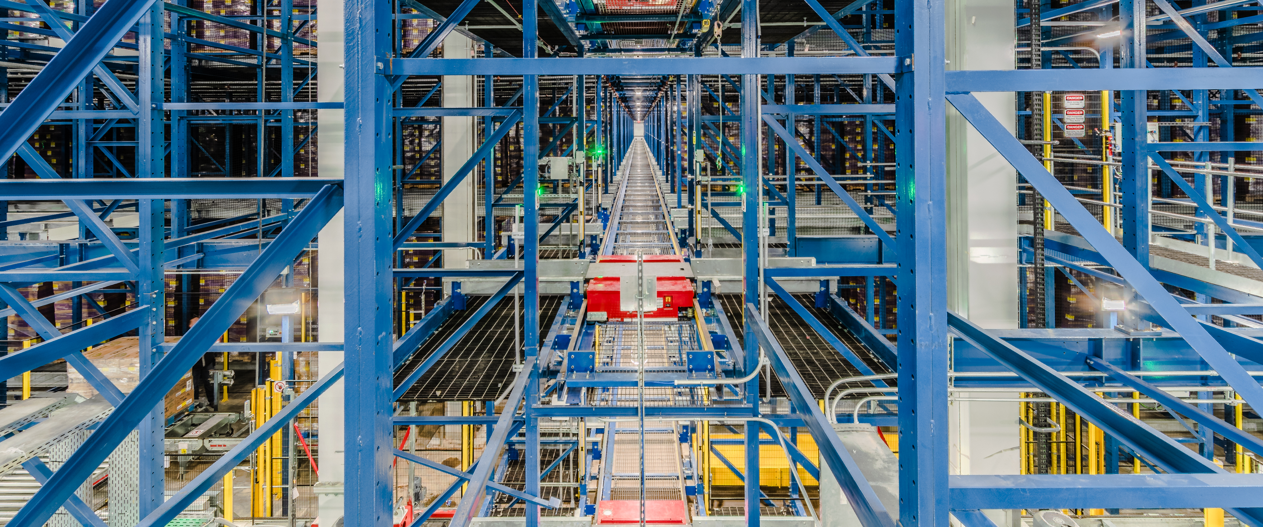 Interior photo of automated Lineage cold storage facility.