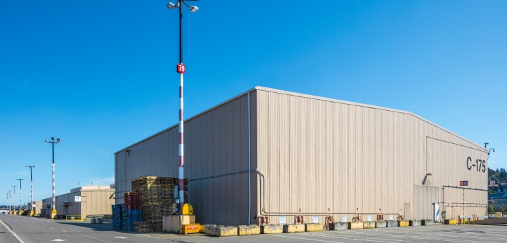 Exterior photo of Lineage's Seattle - Garfield facility