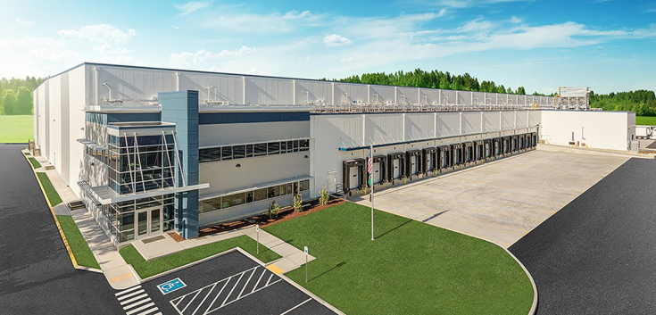 Exterior photo of Lineage's Seattle (Burien) facility