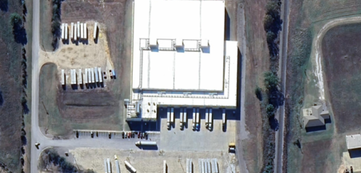 Aerial view of Lineage Stilwell facility