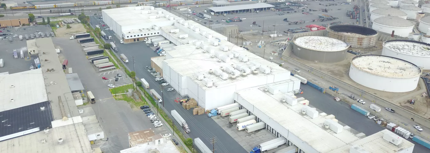 Aerial photo of Lineage's Long Beach facility