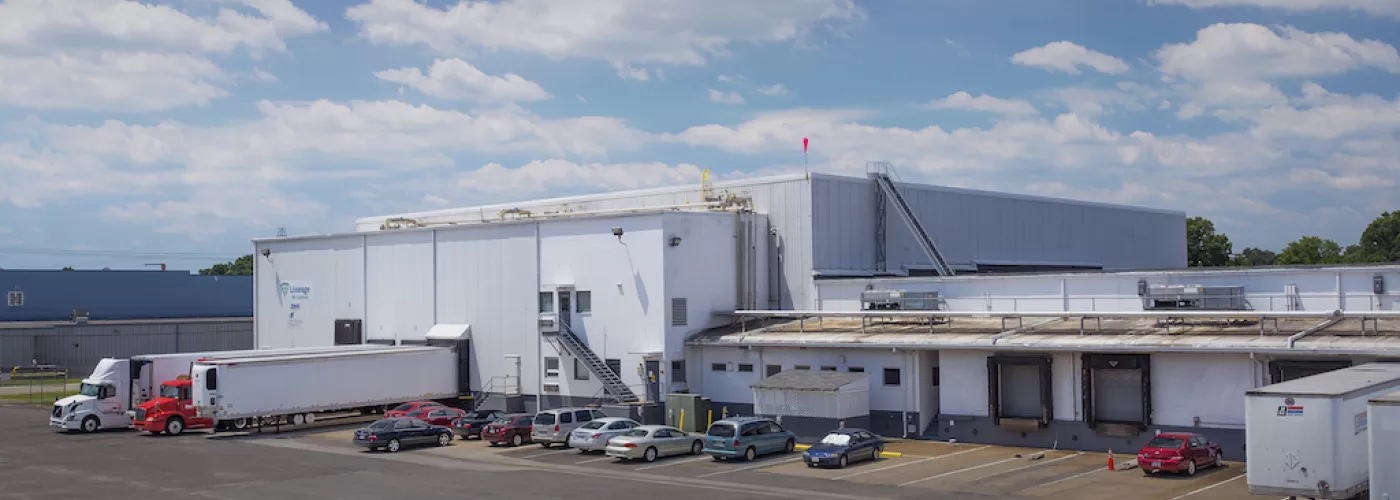 Exterior photo of Lineage's Richmond - Cofer facility